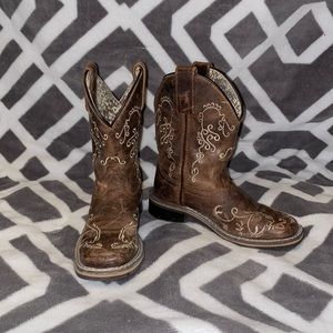 Smoky Mountain Kids Waxy Brown with Floral Embroidery Square Toe Cowboy Boot